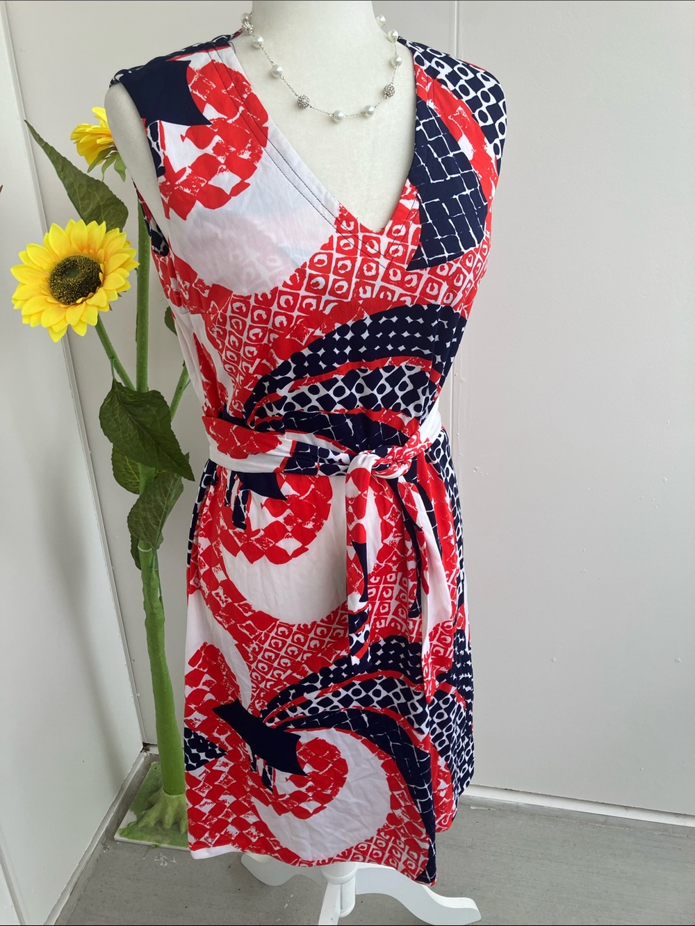 Vintage 60s 70s Black & Red Psychedelic Swirl Print Tie Waist Mini Sheath Dress